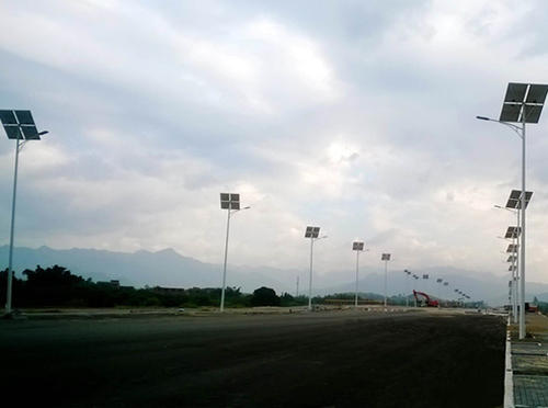 太阳能路灯